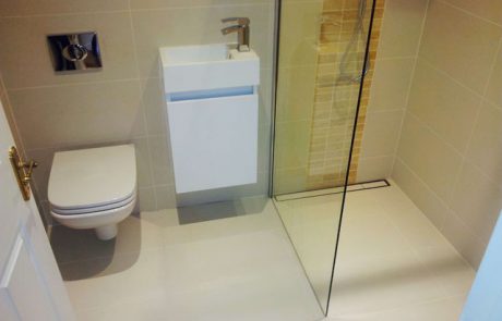 Hayward Construction Wetroom Crowthorne
